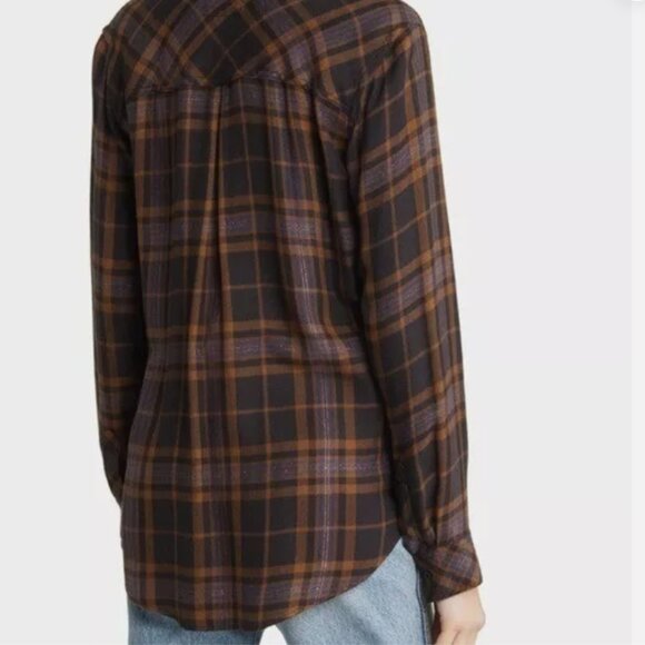 NWOT Rails Hunter Metallic Button-Up (Size M) - Picture 2 of 6